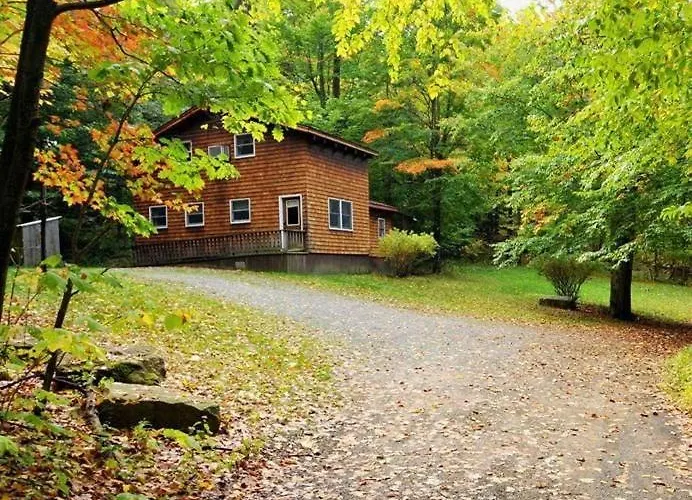 Cedarwood Lodge