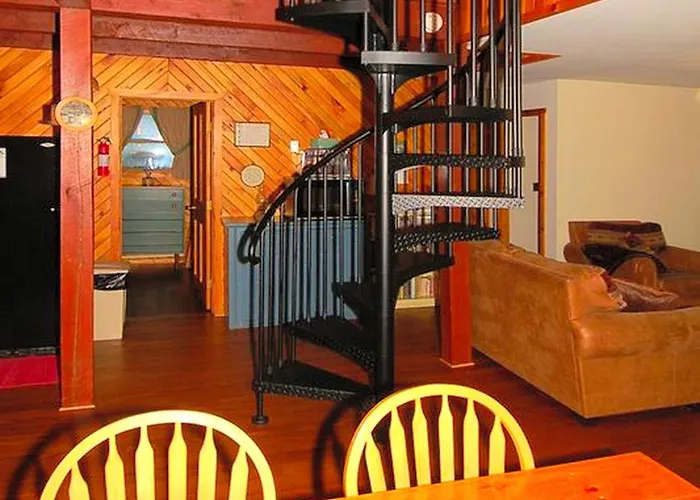 Cozy Vacation Cabin Near Allegheny State Forest, Pennsylvania
